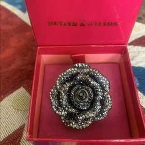 Butler & Wilson Black & White Swarovski Ring Sz8